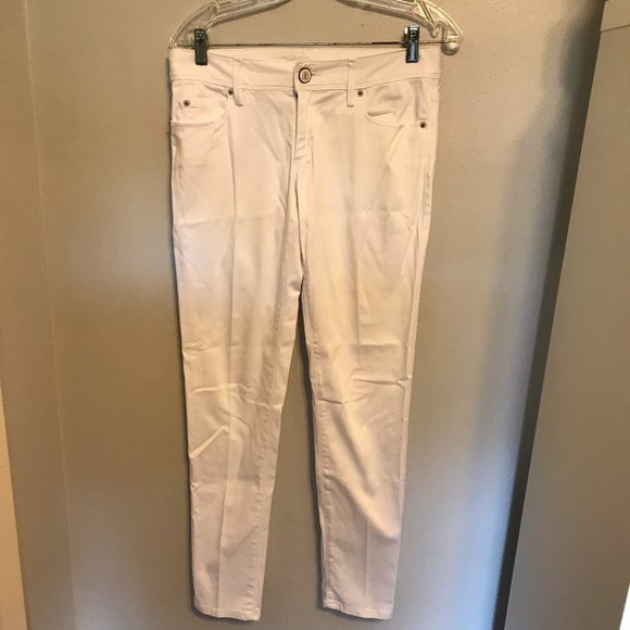 Lilly Pulitzer Worth Skinny White Pants - Picture 3 of 8